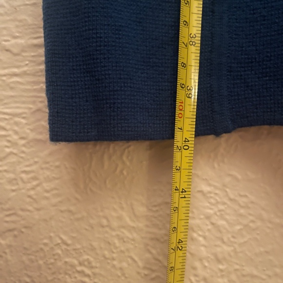 Talbots pure merina wool long sleeve sweater dress. V-neck. Pure Merina wool. - Picture 3 of 6